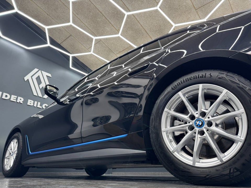 BMW i4 eDrive40 5d