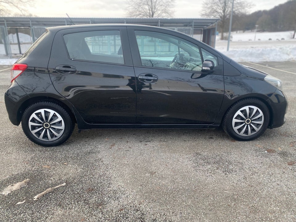 Toyota Yaris 1,4 D-4D T2 Touch 5d