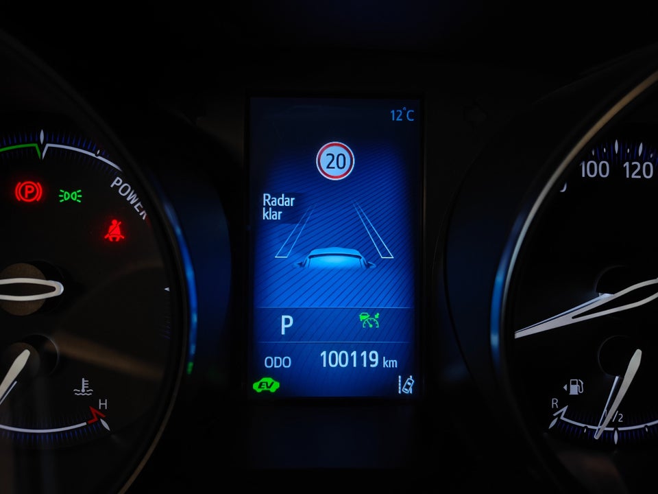 Toyota C-HR 1,8 Hybrid C-HIC CVT 5d