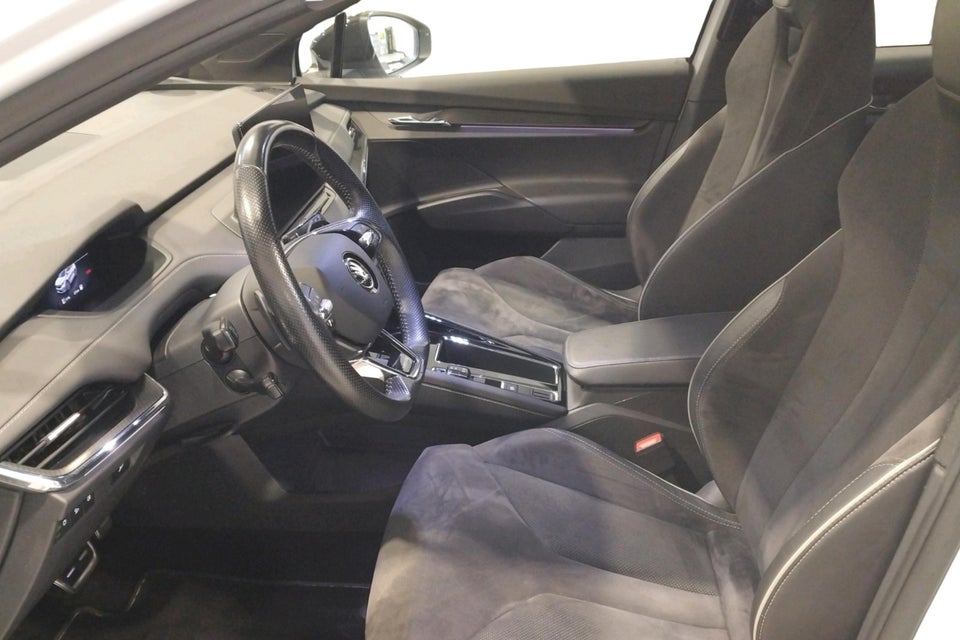 Skoda Enyaq 60 iV Sportline 5d