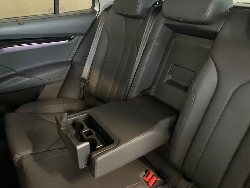 Skoda Enyaq 80 iV Selection Suite 5d