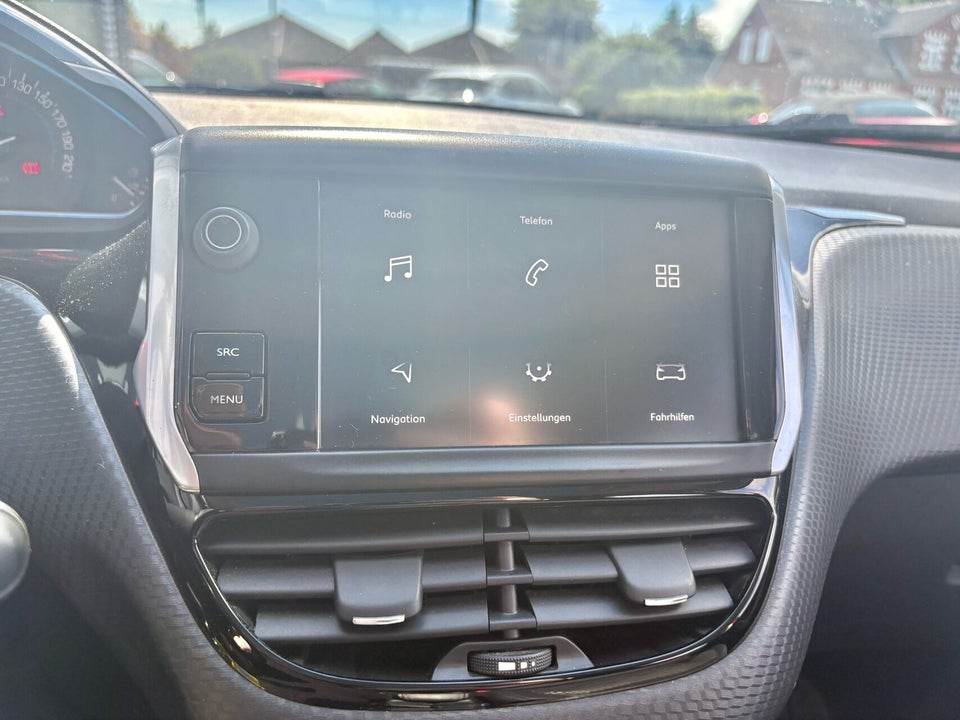 Peugeot 2008 1,2 PureTech 130 Prestige 5d