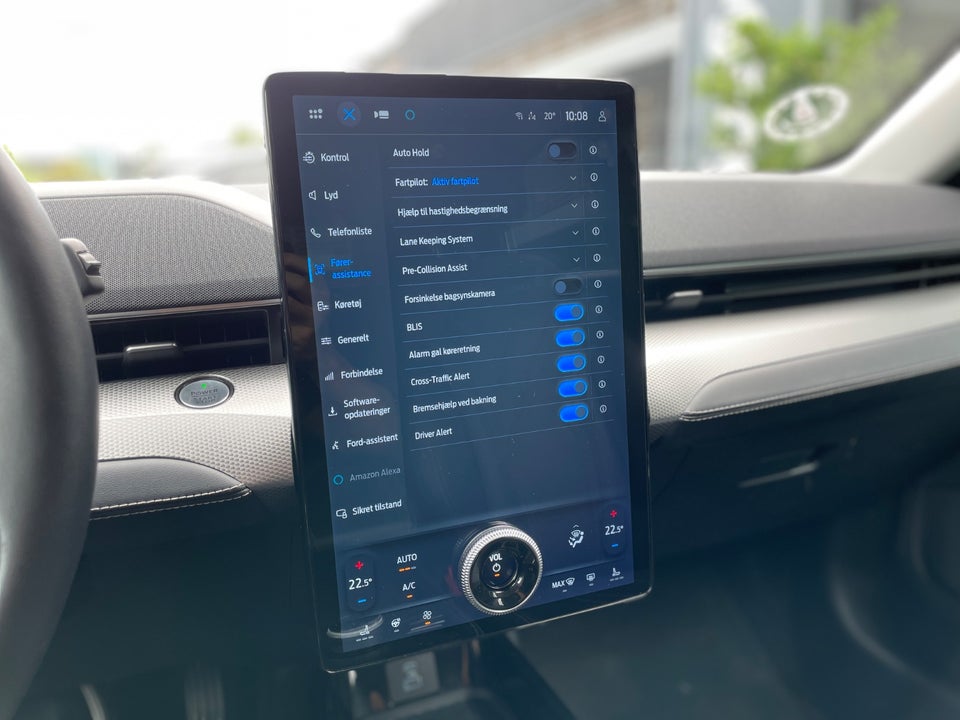 Ford Mustang Mach-E 98 Extended Range 5d