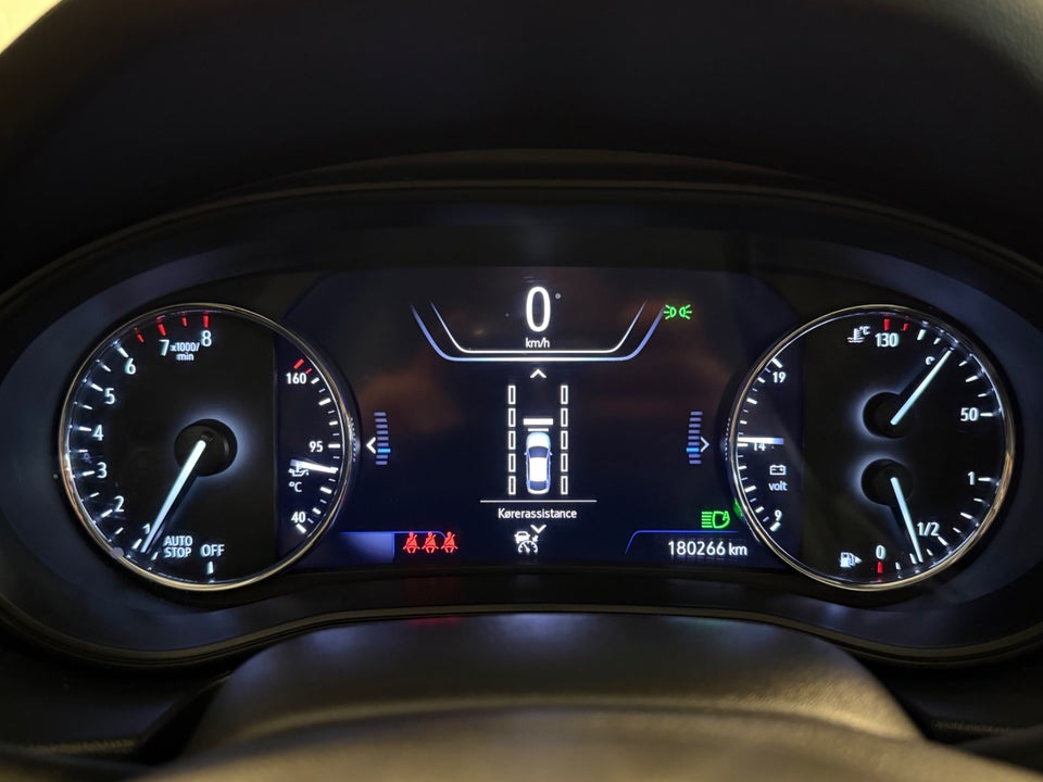 Opel Insignia 1,6 T 200 Dynamic Sports Tourer 5d