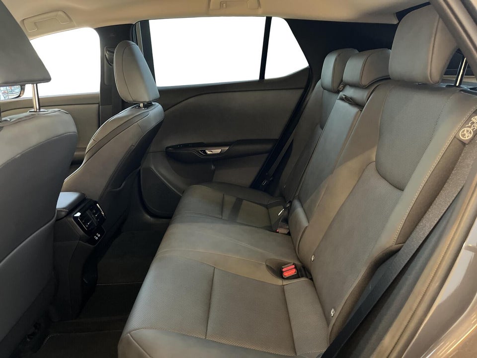 Lexus RZ300e Executive 5d