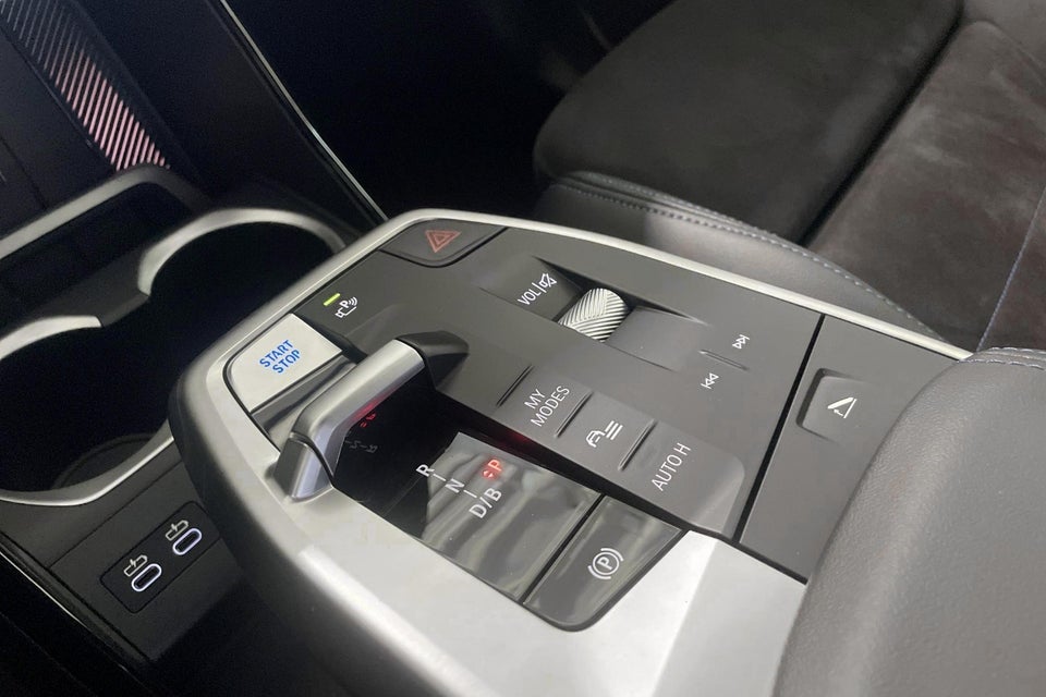 BMW iX1 xDrive30 M-Sport 5d