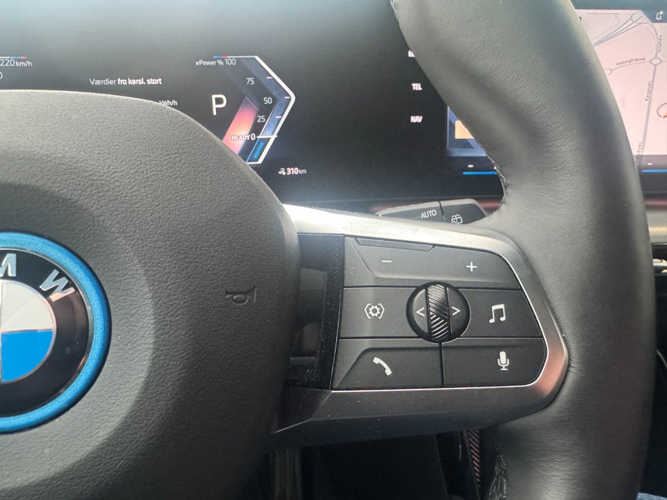 BMW iX1 xDrive30 M-Sport 5d