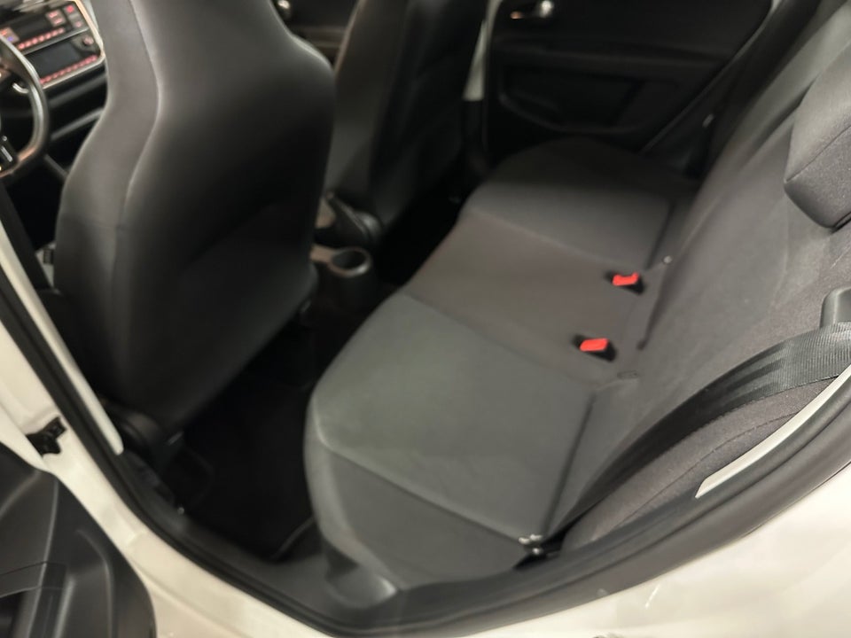 VW Up! 1,0 MPi 60 Move BMT 5d