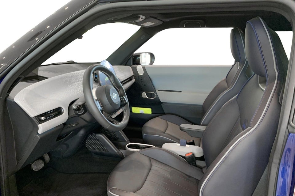 MINI Cooper SE Favoured Trim XL 3d