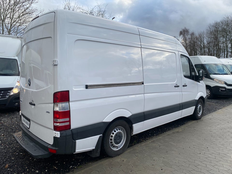 Mercedes Sprinter 316 2,2 CDi R2 Kassevogn 5d