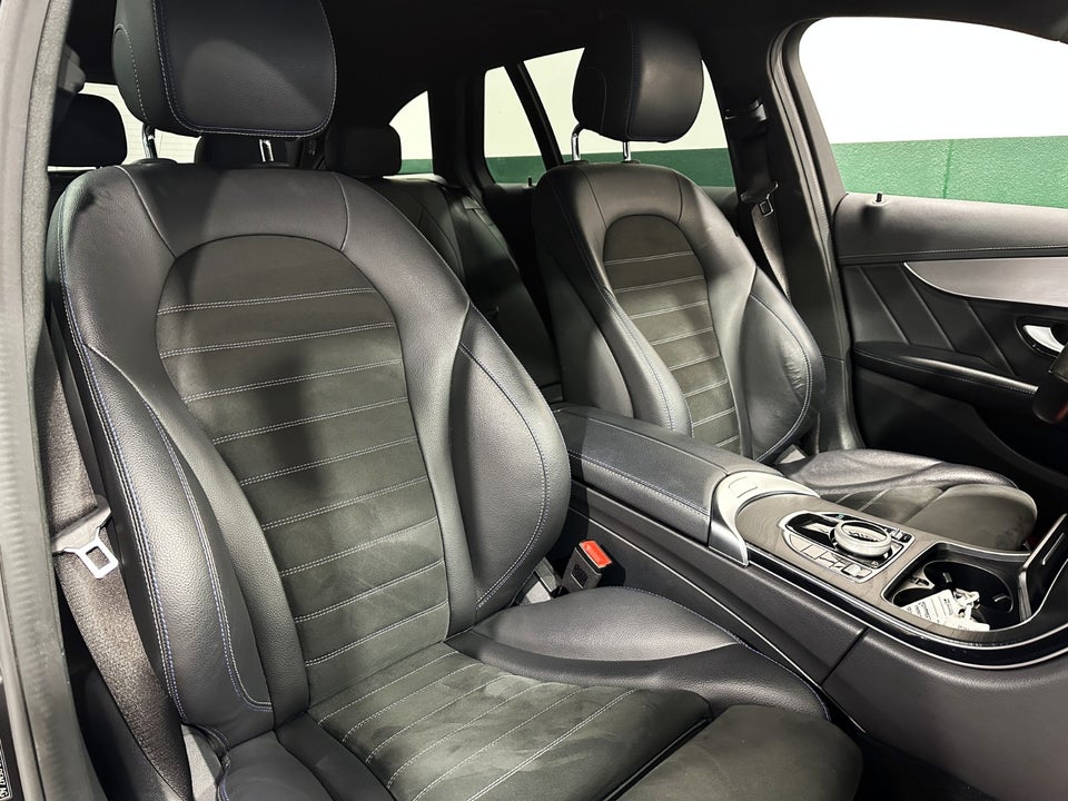 Mercedes C220 d 2,0 AMG Line Night Edition stc. aut. 5d