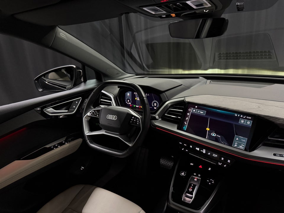 Audi Q4 e-tron 55 S-line quattro 5d