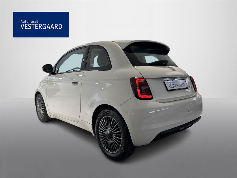 Fiat 500e 42 Icon 3d