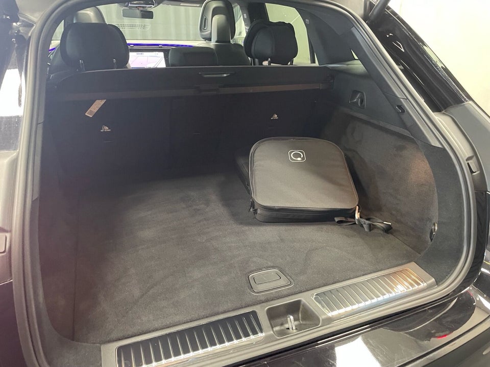 Mercedes EQE350 SUV AMG Line Premium 4Matic 5d