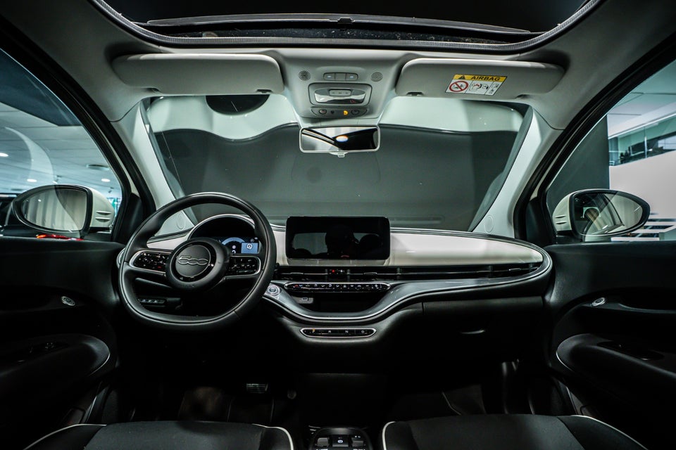 Fiat 500e 42 Icon Cabrio 2d