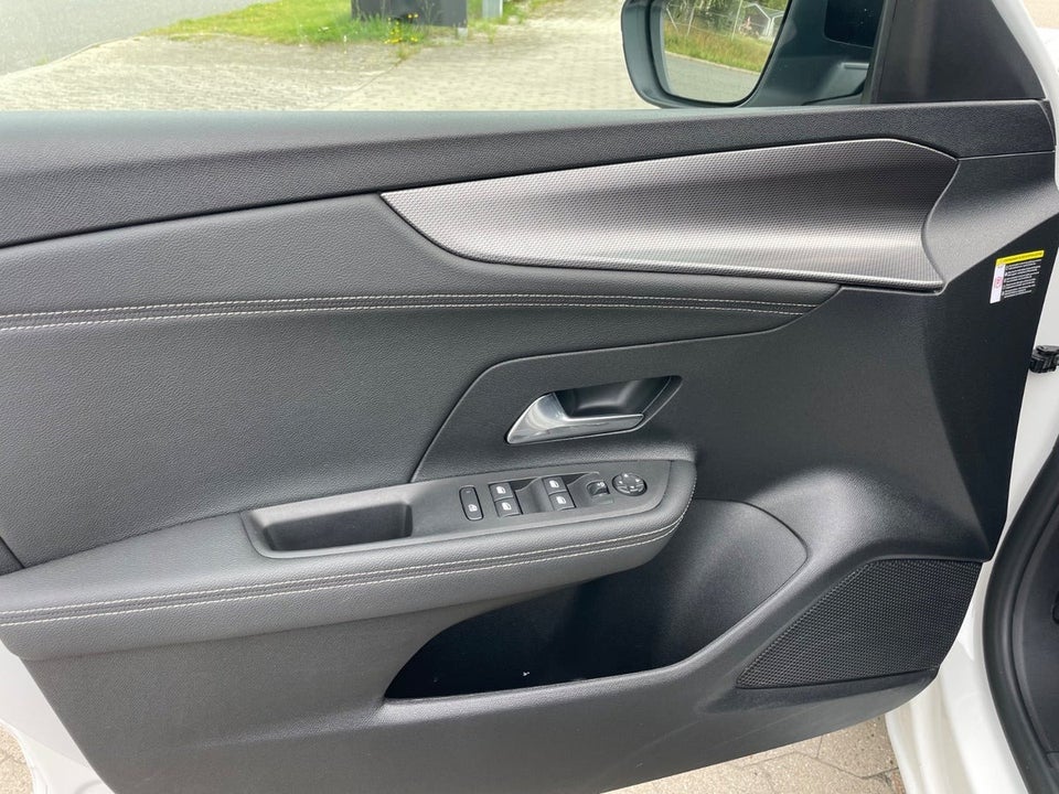 Opel Mokka-e 50 Elegance 5d