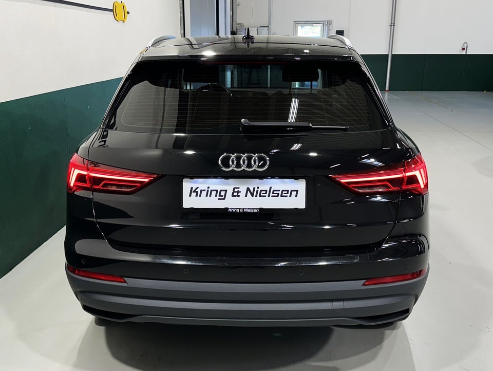 Audi Q3 45 TFSi e Attitude plus S-tr. 5d