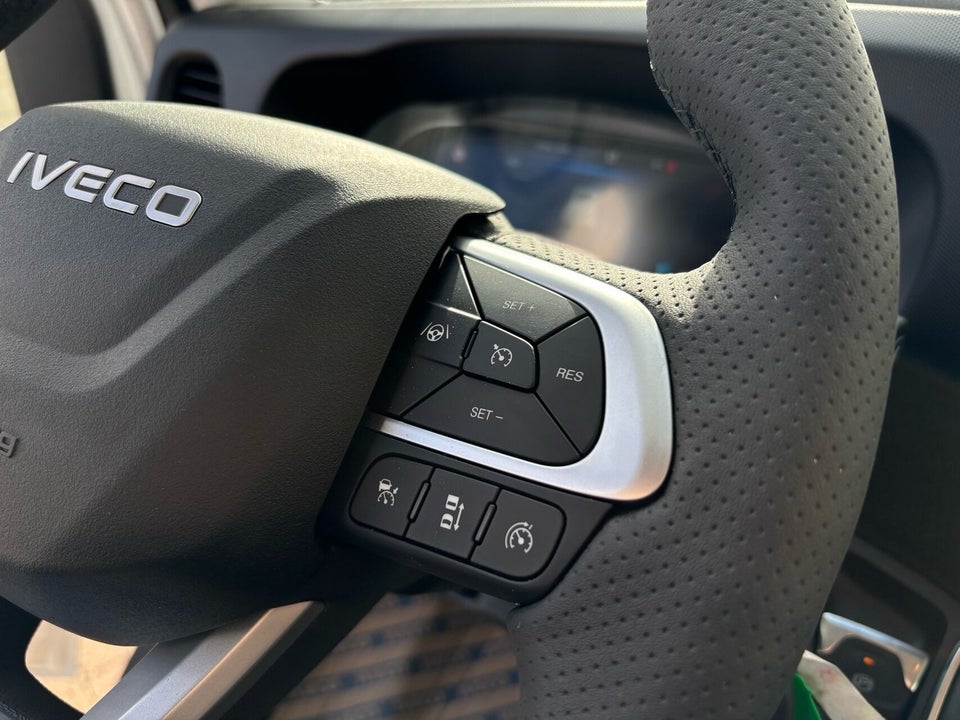 Iveco Daily 2,3 35S16 4100mm Lad AG8