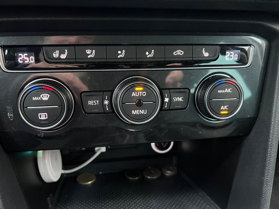 VW Tiguan 2,0 TDi 150 Highline DSG 5d