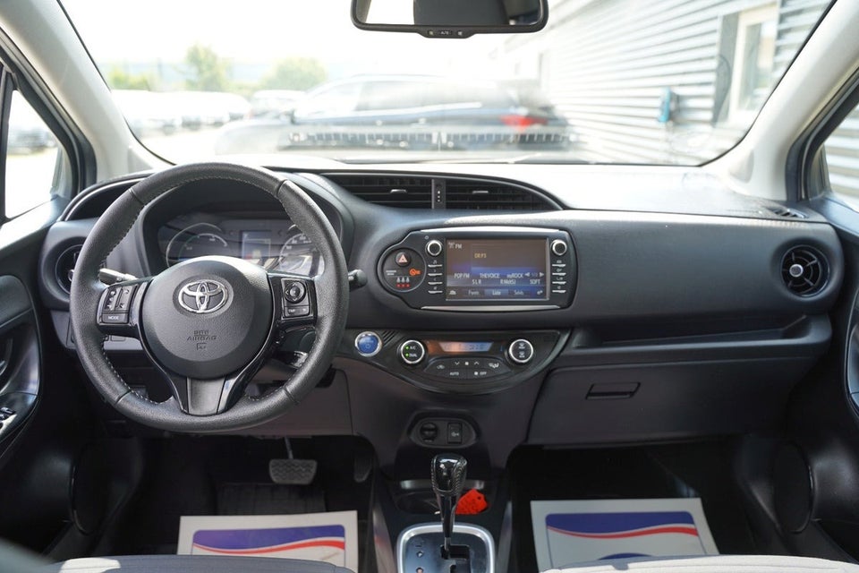 Toyota Yaris 1,5 Hybrid H3 Smart e-CVT 5d