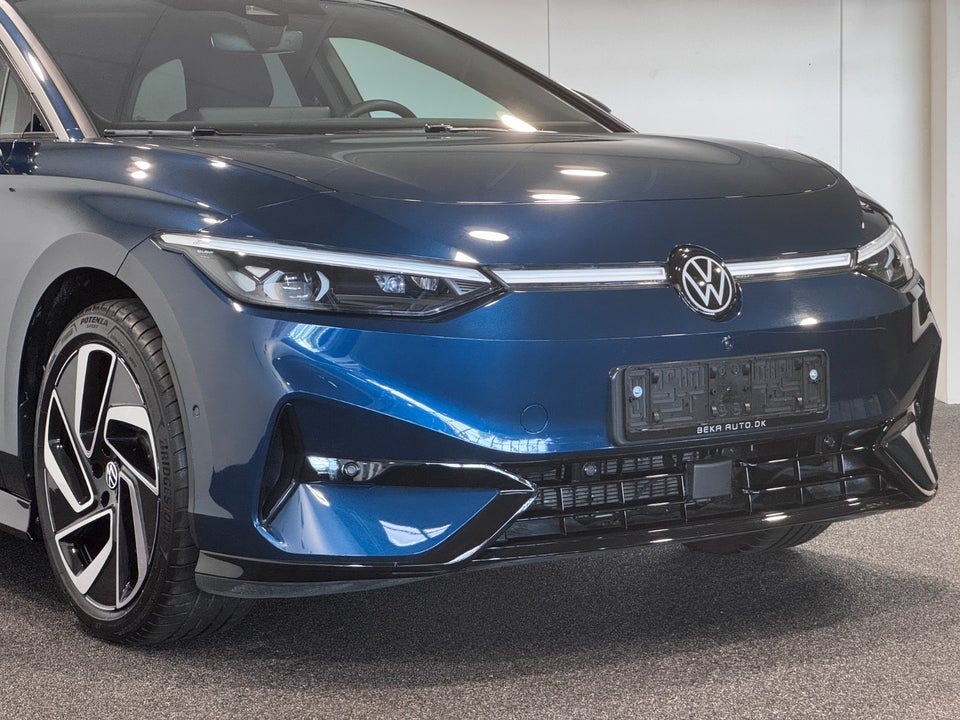 VW ID.7 77 Pro Tourer 5d