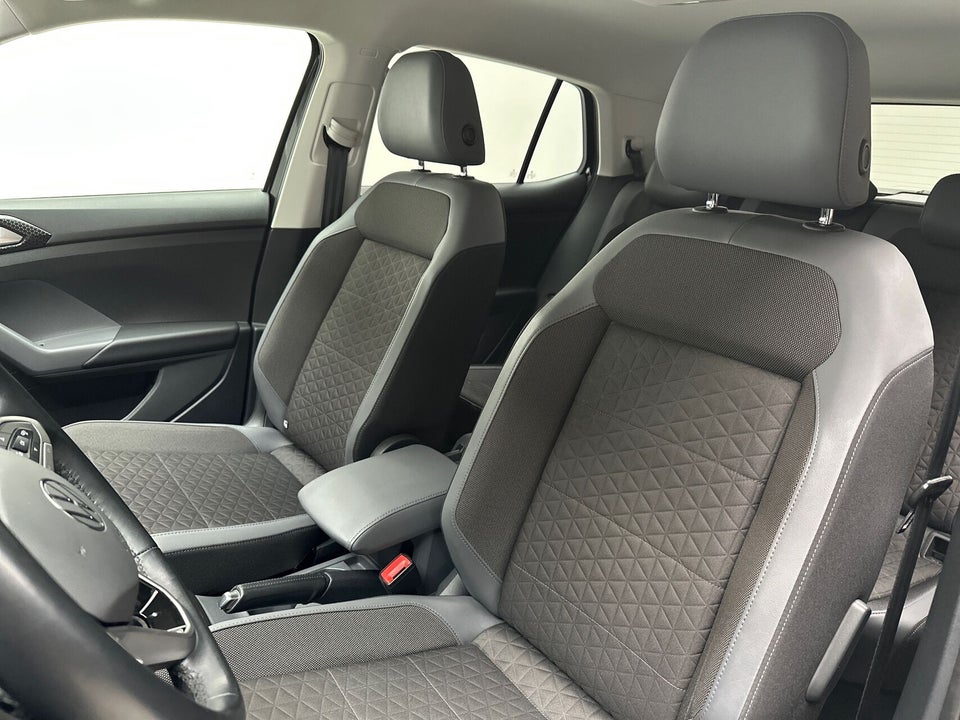 VW T-Cross 1,0 TSi 110 Style Team DSG 5d
