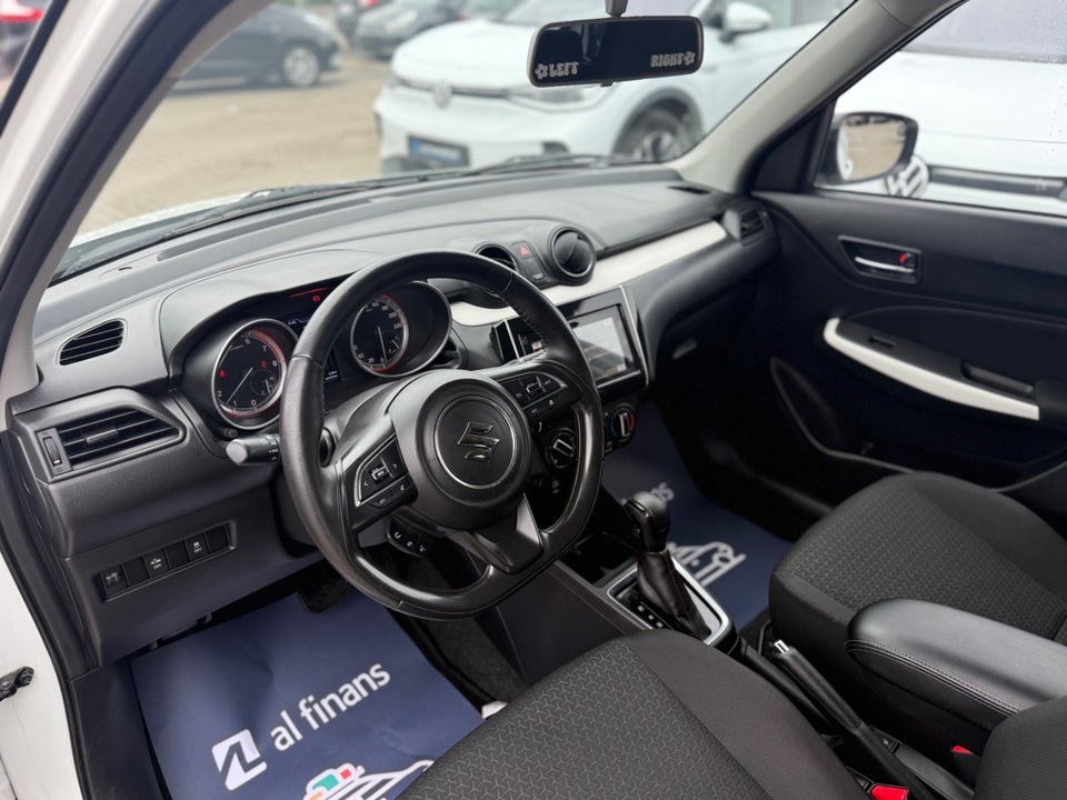 Suzuki Swift 1,2 Dualjet Action CVT 5d