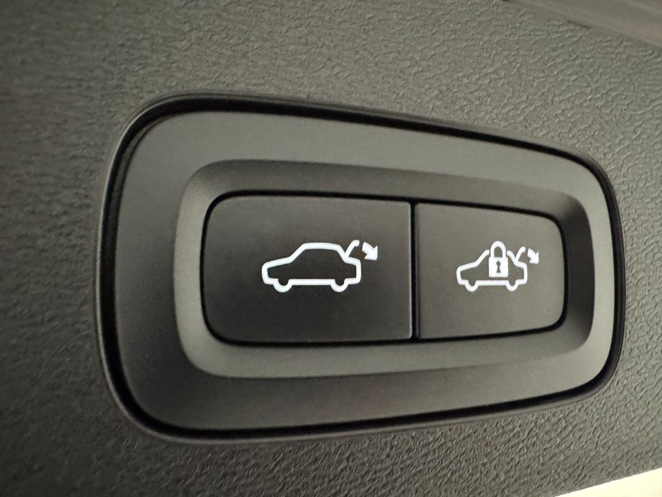 Volvo V60 2,0 B4 197 Plus Bright aut. 5d