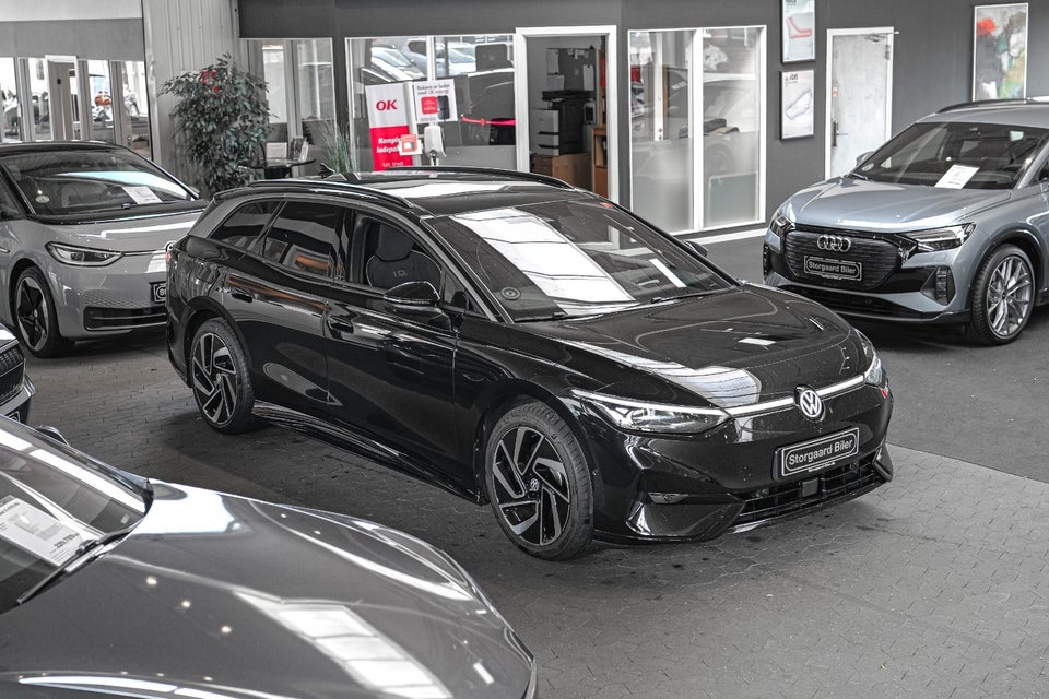 VW ID.7 77 Pro Tourer 5d