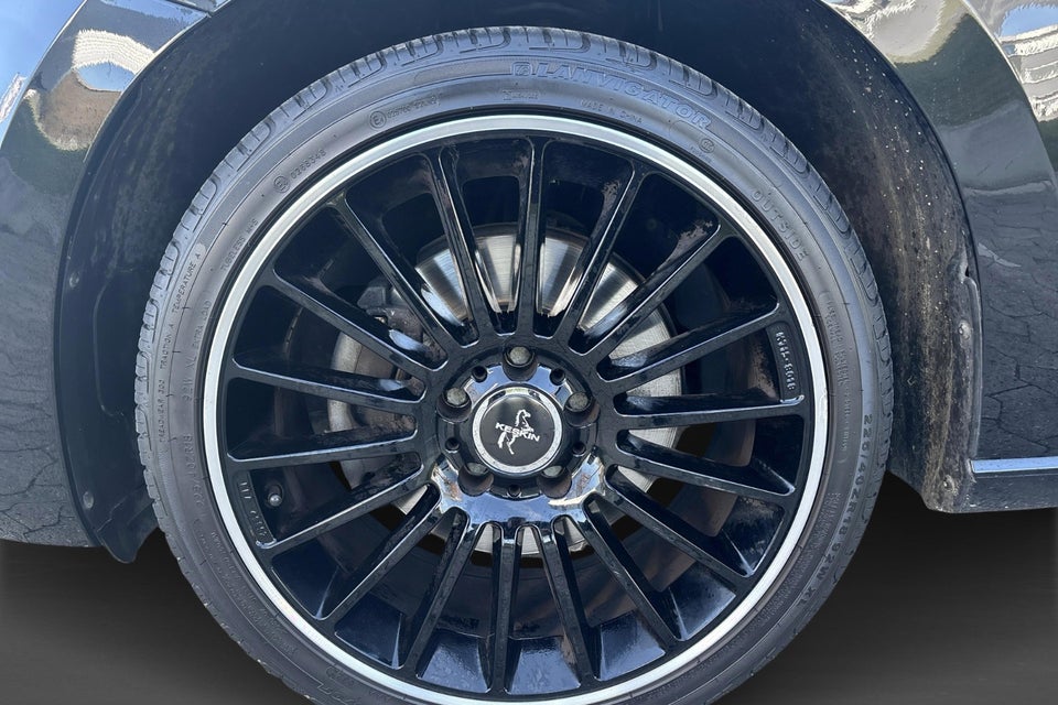 VW Touran 2,0 TDi 115 Comfortline DSG Van 5d