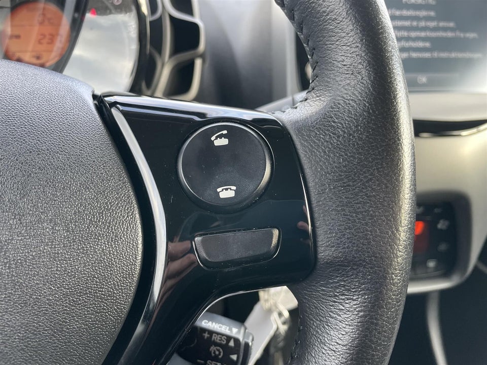 Toyota Aygo 1,0 VVT-i x-pose 5d