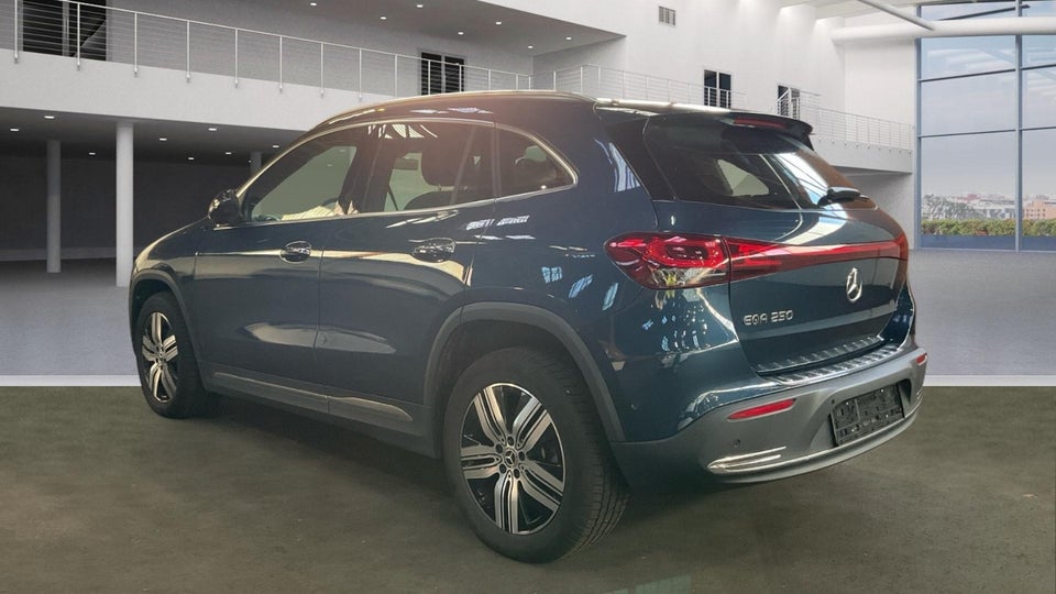 Mercedes EQA250 Progressive 5d