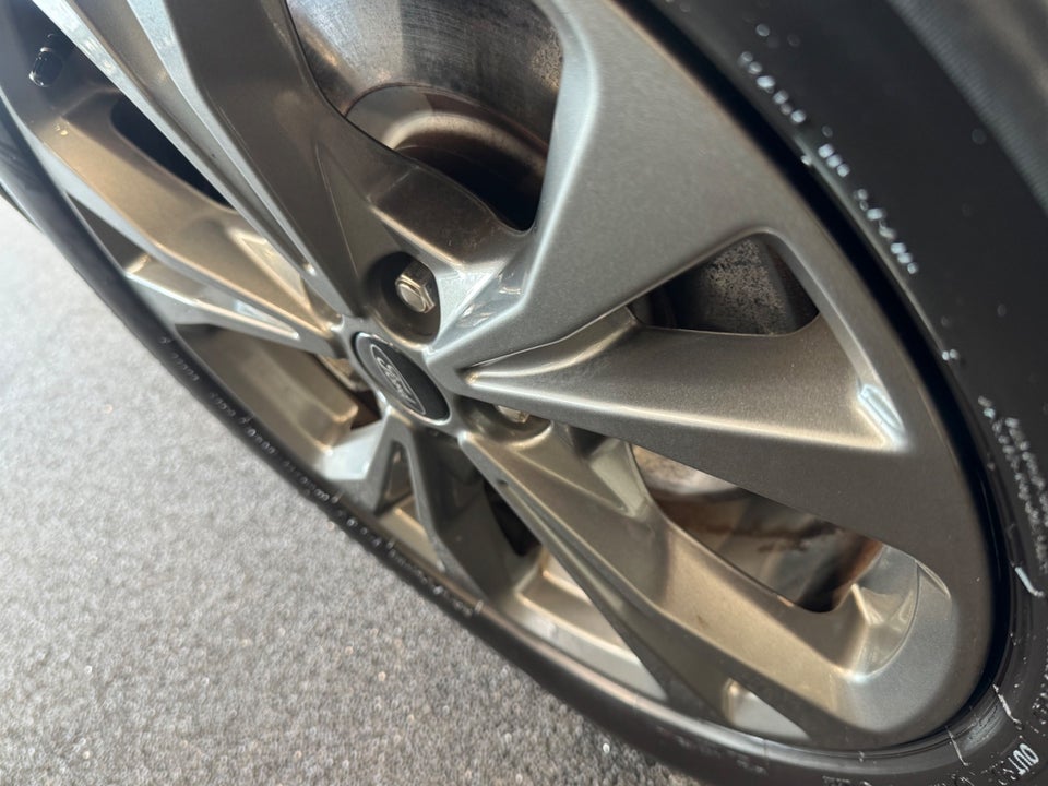 Ford Kuga 2,5 PHEV ST-Line X CVT 5d