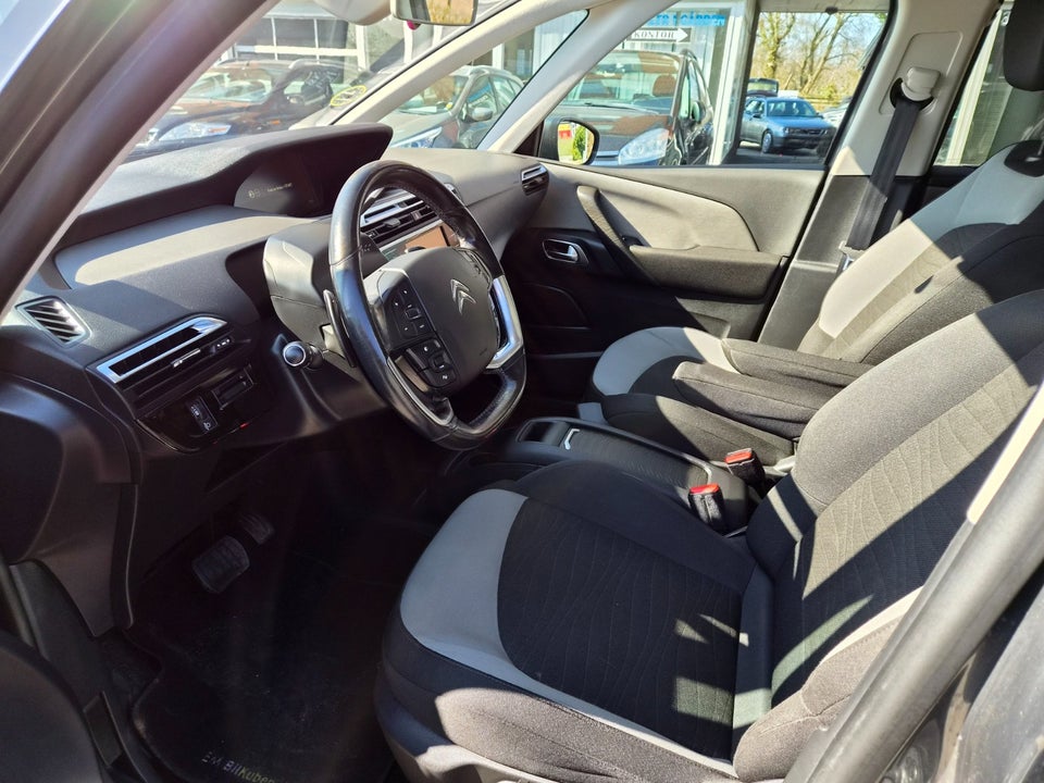 Citroën Grand C4 Picasso 1,6 e-HDi 115 Intensive ETG6 7prs 5d