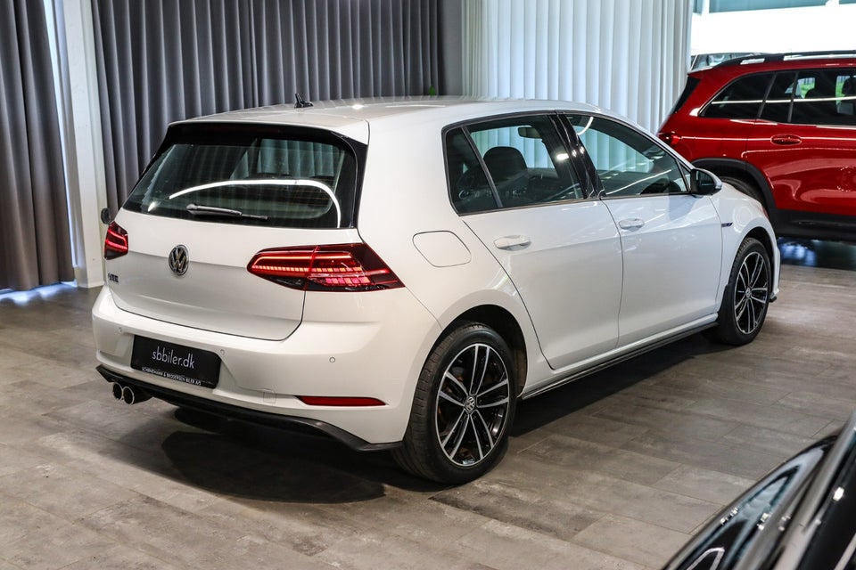 VW Golf VII 1,4 GTE DSG 5d