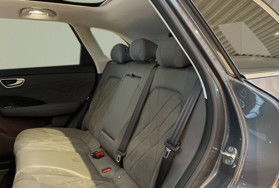 MG MGS6 77 Luxury Long Range 5d