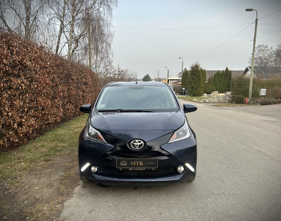 Toyota Aygo 1,0 VVT-i x-cellence 5d