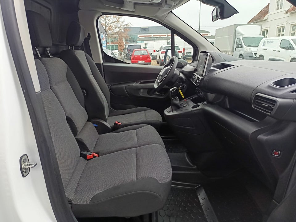 Peugeot Partner 1,5 BlueHDi 100 L2V2 Grip Van