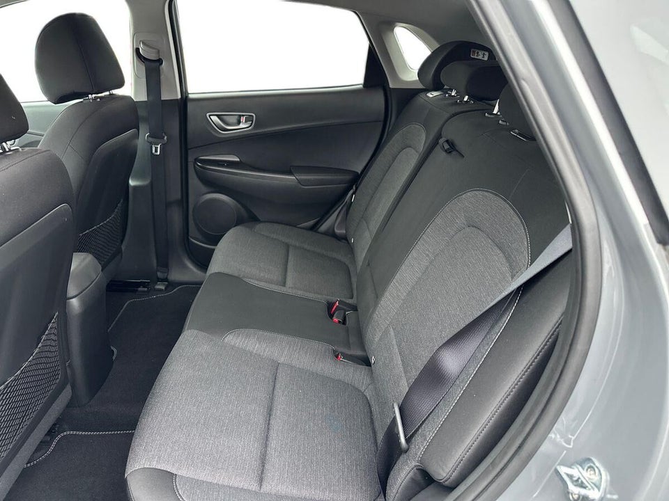 Hyundai Kona 64 EV Advanced 5d
