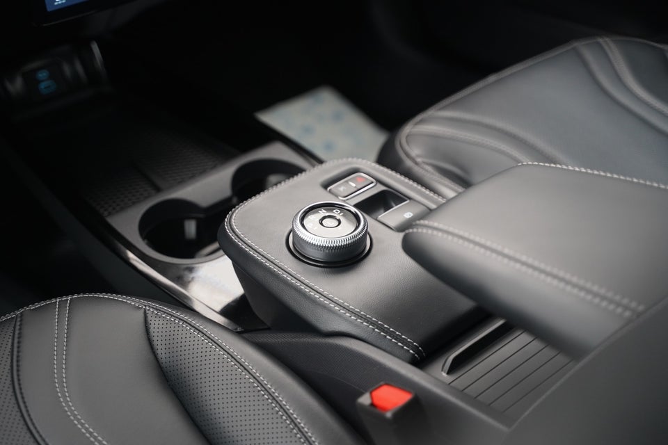 Ford Mustang Mach-E 78 Standard Range 5d