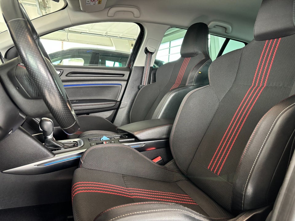 Renault Megane IV 1,6 E-Tech R.S. Line Sport Tourer 5d
