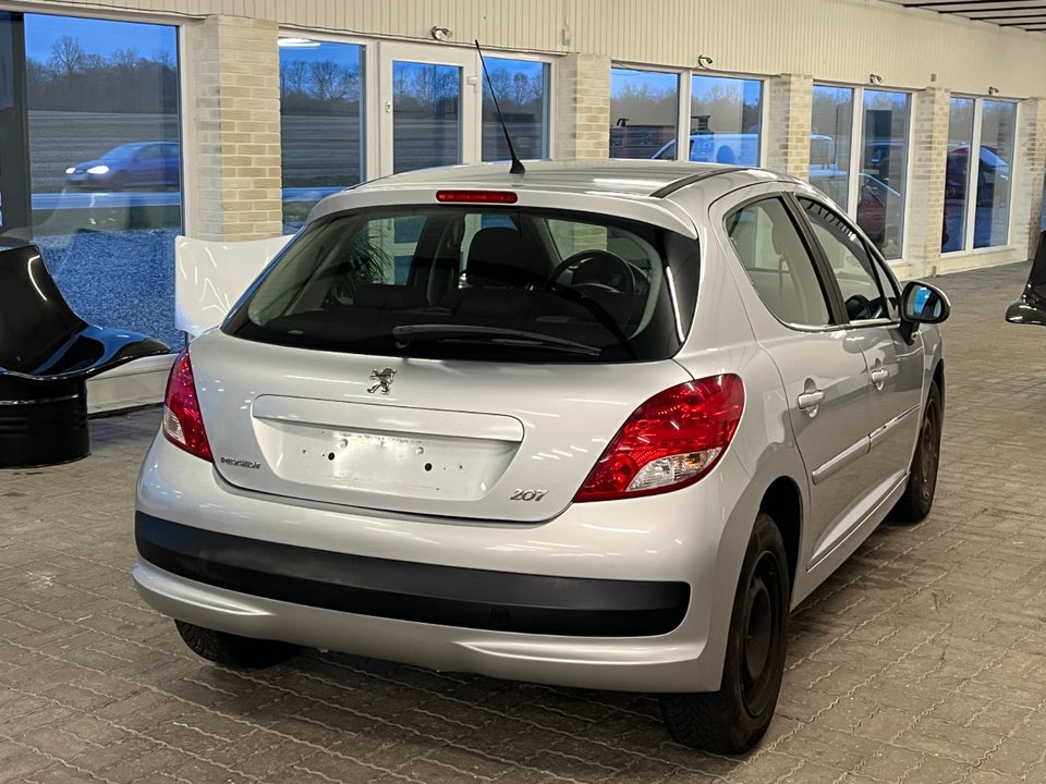 Peugeot 207 1,6 HDi 92 Comfort+ 5d