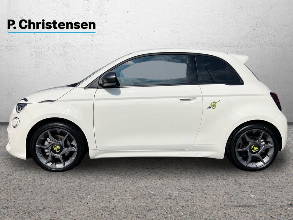 Abarth 500e 3d