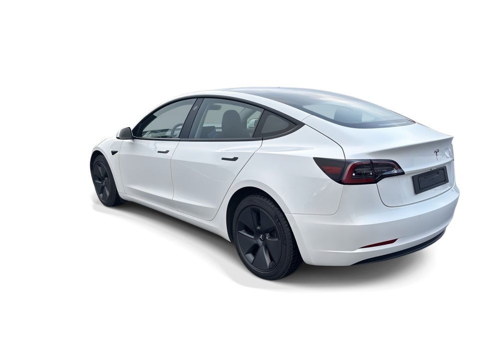 Tesla Model 3 Standard Range+ RWD 4d