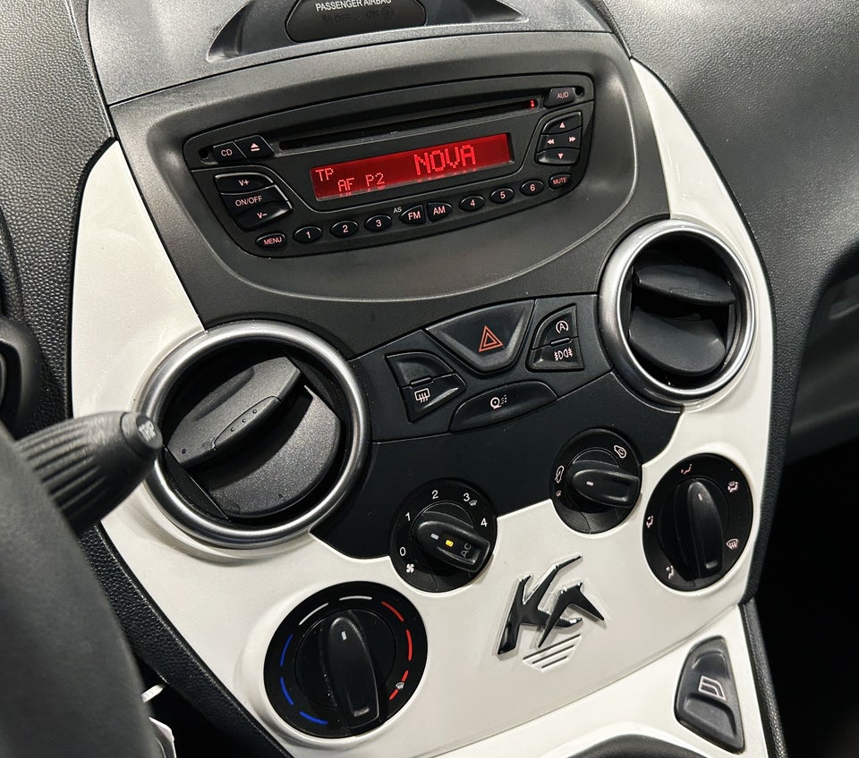 Ford Ka 1,2 Titanium 3d