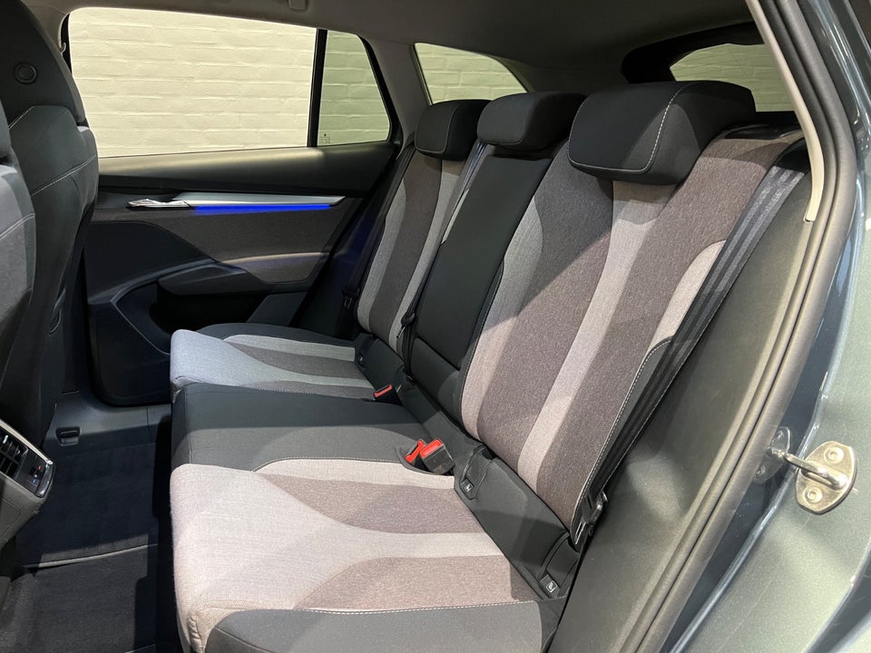 Skoda Enyaq 60 iV Lodge 5d