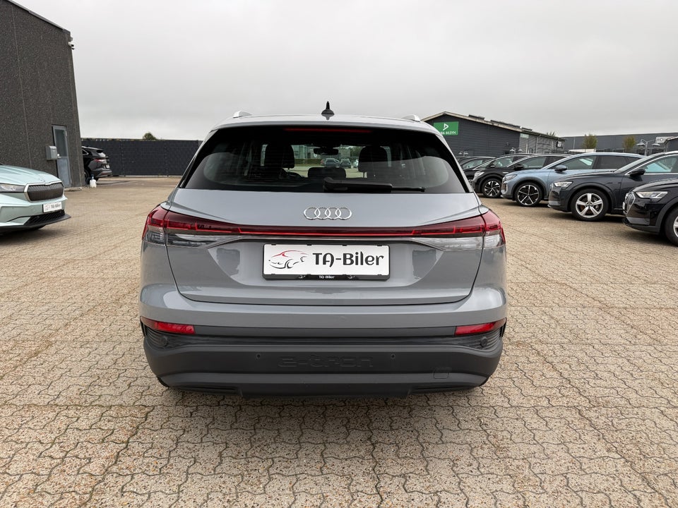 Audi Q4 e-tron 35 Attitude 5d