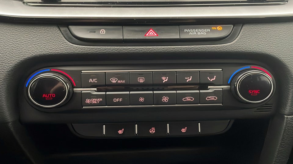 Kia XCeed 1,6 PHEV Prestige DCT 5d