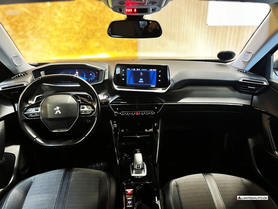 Peugeot 2008 1,2 PureTech 130 Allure Pack EAT8 5d