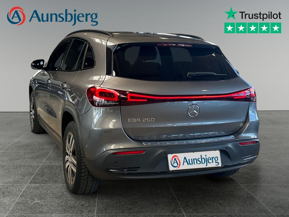 Mercedes EQA250 Progressive 5d